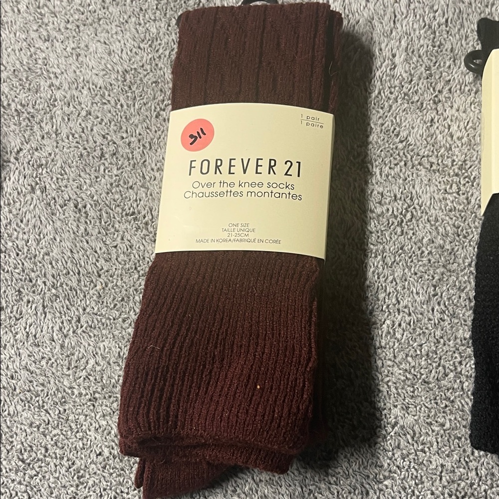 Forever 21 Men's Dark Brown Ribbed Over-the-Knee Socks